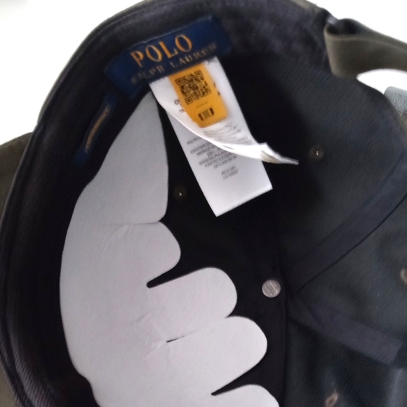 Hat - Picture 3 of 3